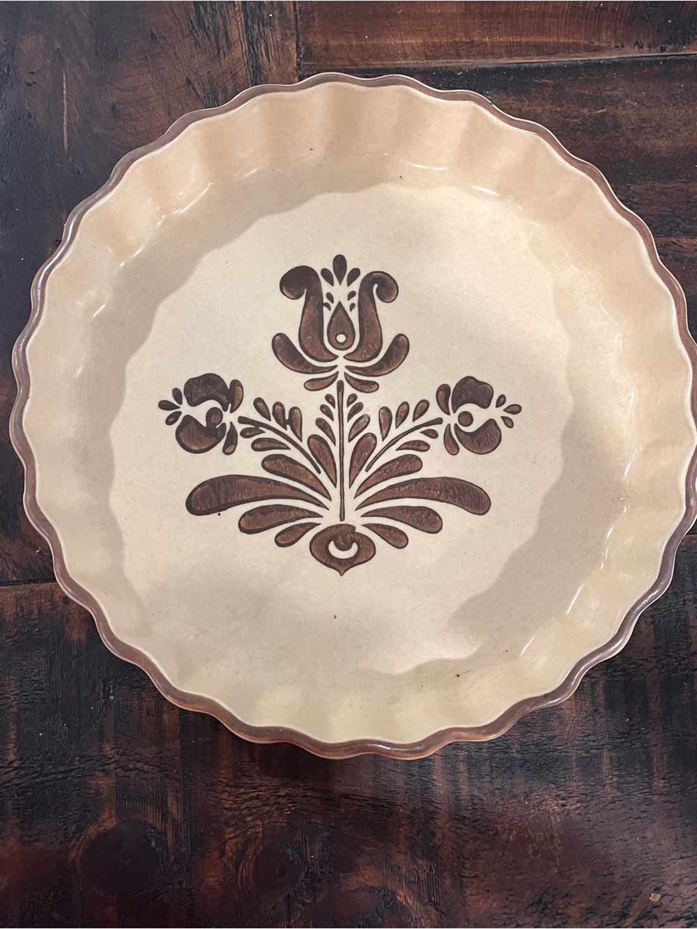 Pfaltzgraff Cream and Brown Floral Scalloped Quiche/Pie Dish